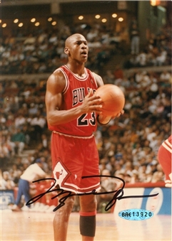 Michael Jordan Signed 4x6 Photo (UDA)